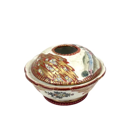 Antique Hand Painted Japanese Kutani Covered Rice Bowl With Lid Intricate Geisha - Picture 5 of 11